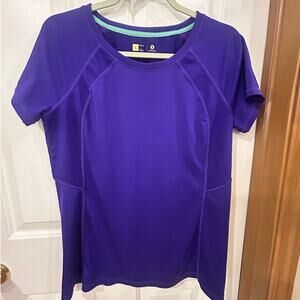 Xersion purple semi fitted short sleeve womans workout top L